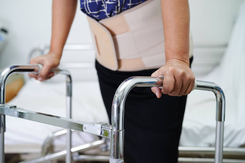 Відновлення після перелому шийки стегна